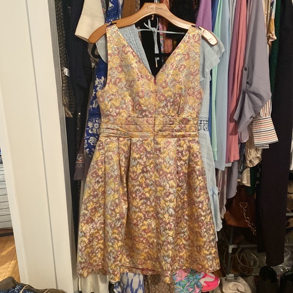 Gold bow dress by Zac Posen size 6 - Picture 3 of 3